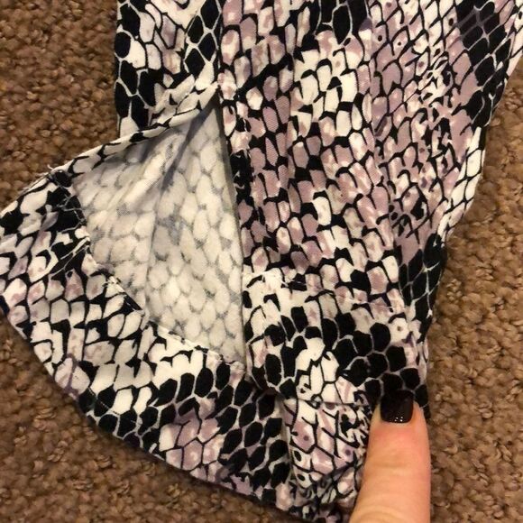 Chaser Black & White Python-like Design Pants - Picture 3 of 7